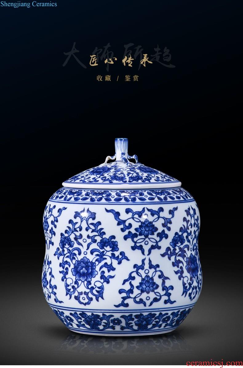 Jingdezhen ceramics imitation qing qianlong bound lotus flower tea pot of new Chinese style household adornment rich ancient frame furnishing articles sitting room