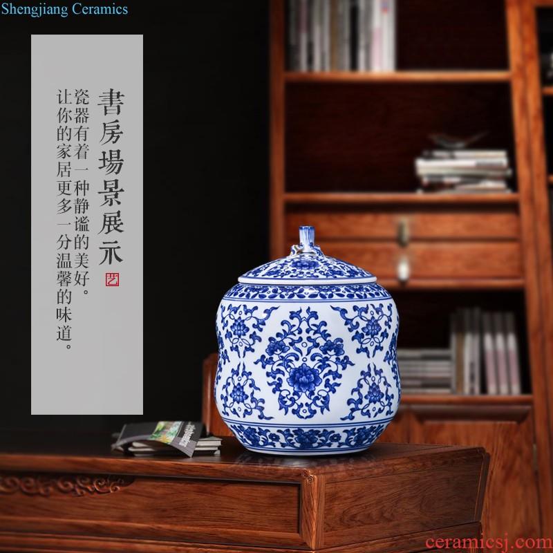 Jingdezhen ceramics imitation qing qianlong bound lotus flower tea pot of new Chinese style household adornment rich ancient frame furnishing articles sitting room