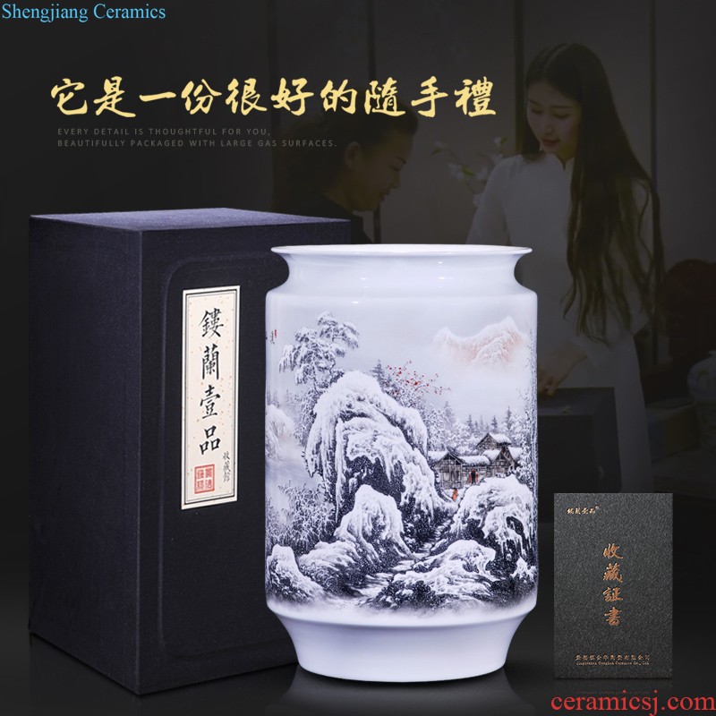 Jingdezhen ceramics hand-painted pastel sifang dress and home decoration collection of new Chinese style antique vase