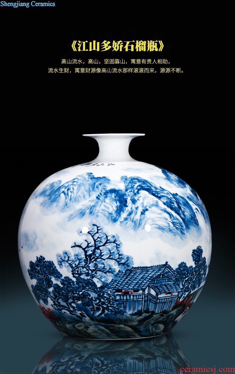 Jingdezhen porcelain vases, antique hand-painted imitation of yuan blue and white guiguzi down big pot sitting room adornment is placed