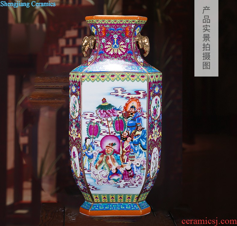 Famous master of jingdezhen ceramics hand-painted porcelain vases, flower arrangement of Chinese style home sitting room adornment is placed