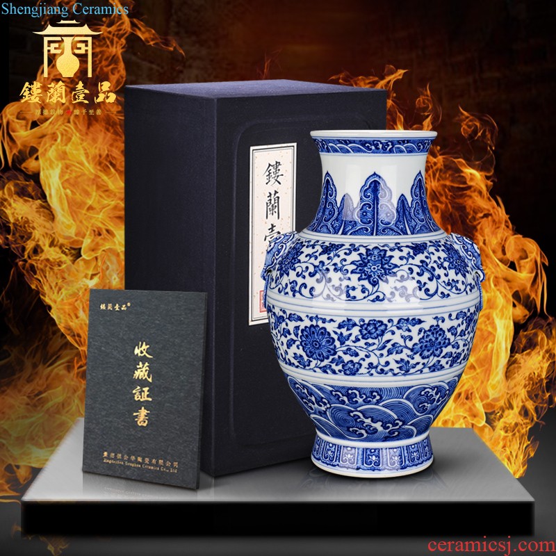 Jingdezhen ceramics hand-painted antique blue-and-white Chinese style bedroom adornment display table flower arranging the sitting room is placed