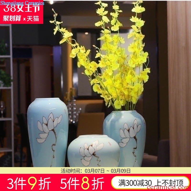 Jingdezhen ceramics furnishing articles imitation qing qianlong pastel colour like ear 18 arhats statue of vase household ornaments