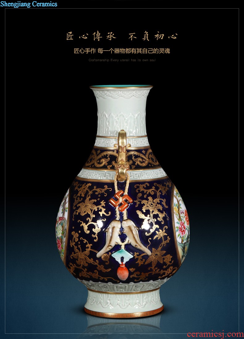 Jingdezhen ceramics mei bottles of Chinese antique blue and white reed painting of flowers and birds in the sitting room classical decorative vase furnishing articles