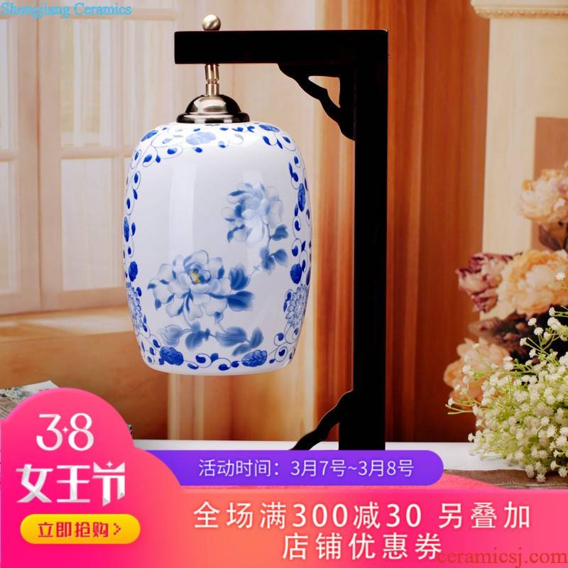 Bedside table ceramic desk lamp 313 sweet bedroom modern creative lovely garden decoration wedding fashion small desk lamp