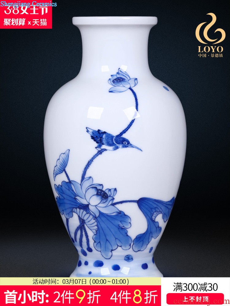 Archaize of jingdezhen ceramic vases, flower arranging grilled pastel flowers open five NiuTu double ears Chinese style household ornaments