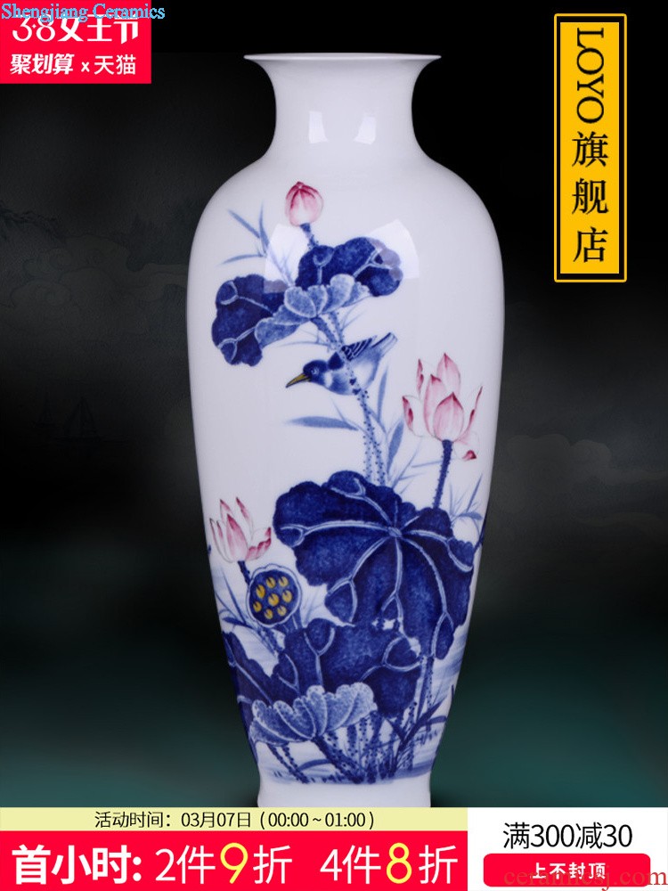 Jingdezhen blue and white porcelain vases, flower arranging hand-painted ceramic beaming Sitting room place of new Chinese style household act the role ofing is tasted