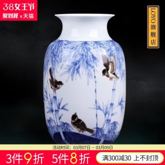 Jingdezhen ceramics hand-painted blue and white porcelain vases, flower arrangement bamboo report peaceful Chinese style household act the role ofing is tasted furnishing articles in the living room