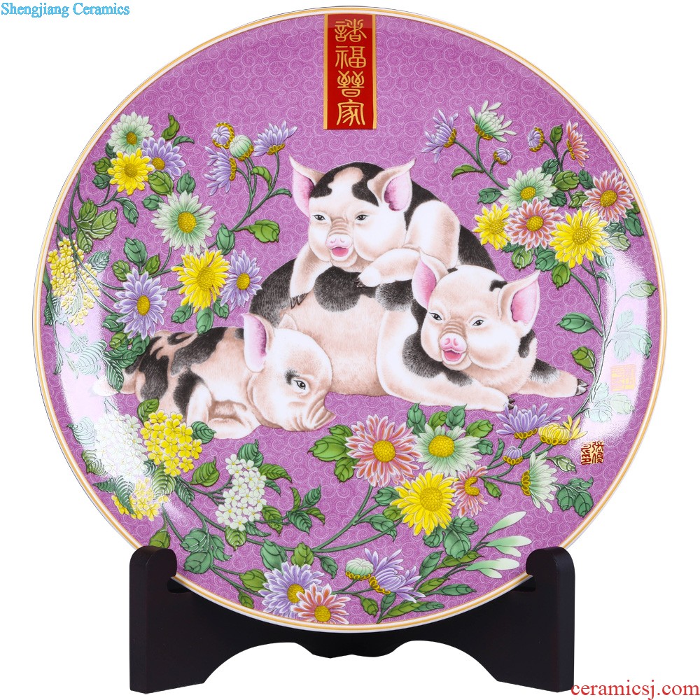 Jingdezhen ceramics hang dish sitting room of Chinese style household furnishing articles hand-painted lotus TV ark decoration plate