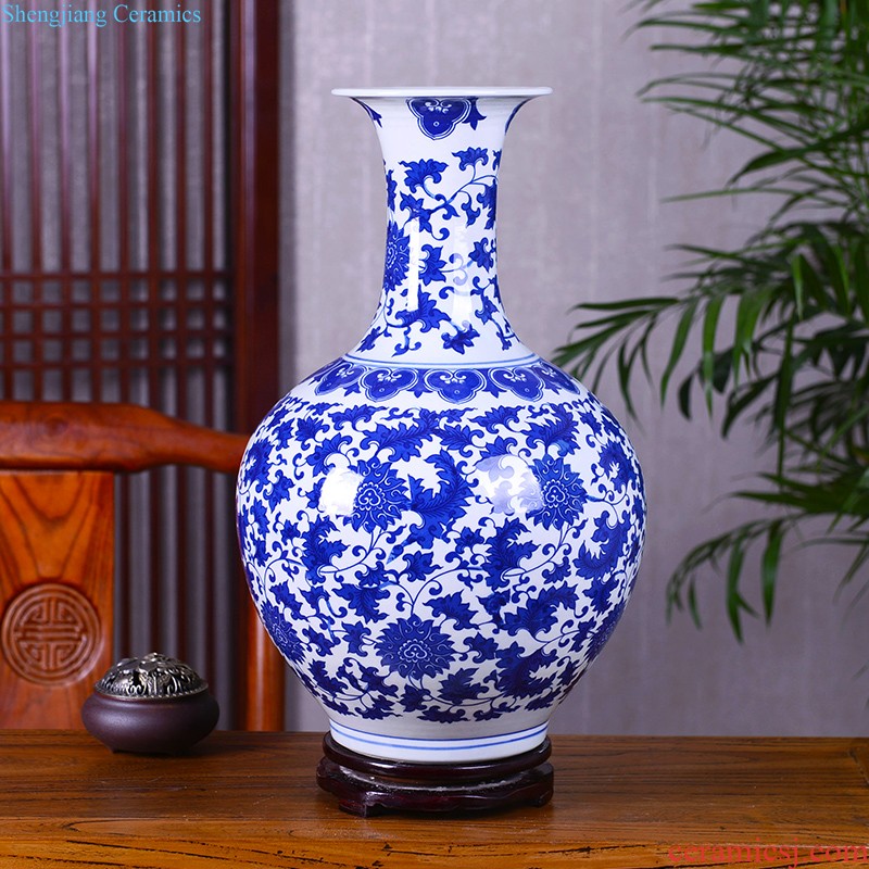 Jingdezhen ceramics of large vase furnishing articles large sitting room of Chinese style household adornment hand-painted porcelain arranging flowers