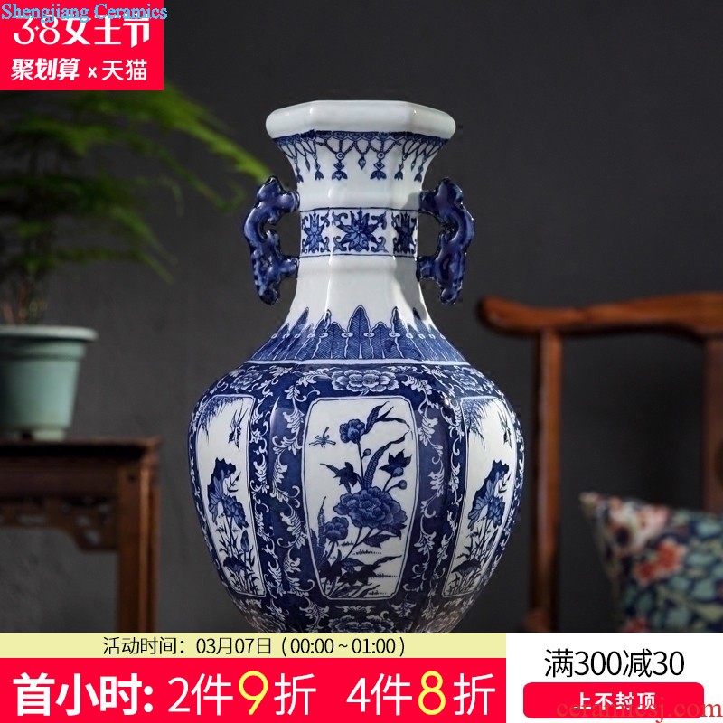 Jingdezhen ceramics vases, flower arranging machine of Chinese style household act the role ofing is tasted the sitting room is decorated handicraft furnishing articles package mail