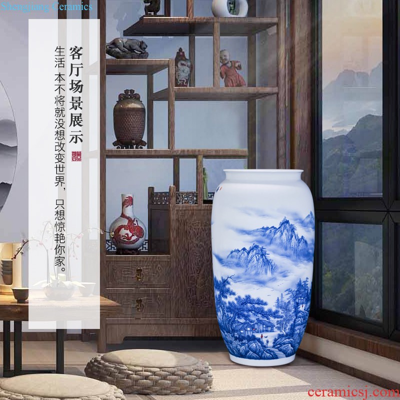 High-quality goods of jingdezhen ceramics hand-painted heavy famille rose red cliff night cruise on the new Chinese style household adornment bottle vase furnishing articles