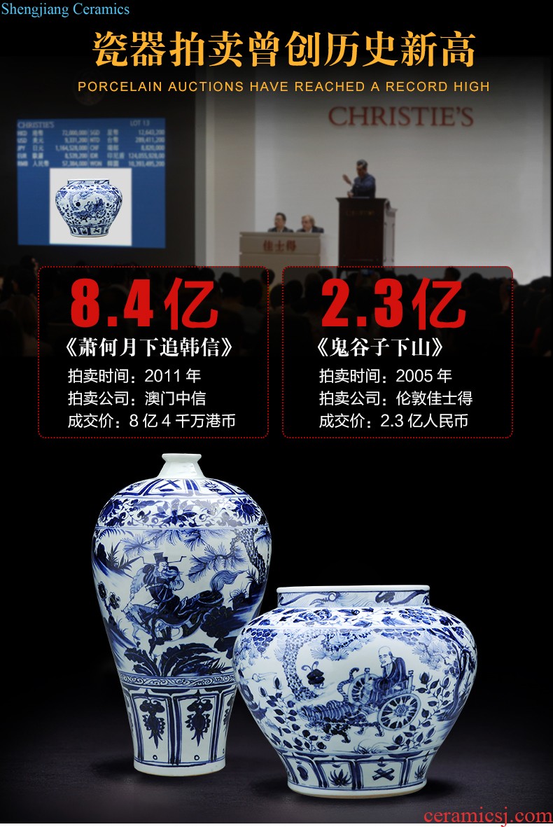 Jingdezhen blue and white porcelain vases, ceramic furnishing articles flower arranging machine of Chinese style living room decorations hand-painted porcelain craft porcelain