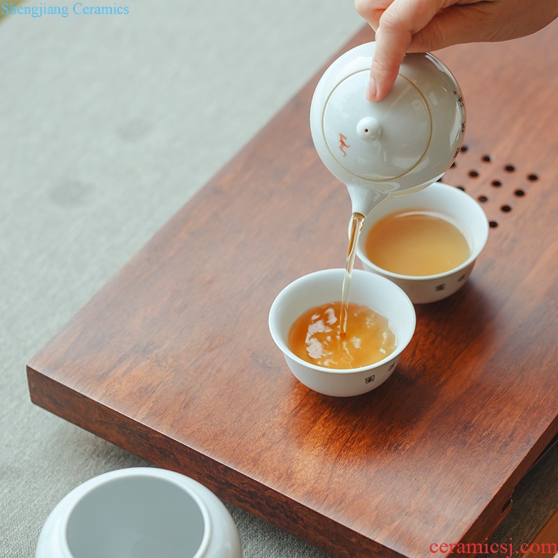 Kung fu tea accessories in the son White CiHu dry bubble machine Jingdezhen ceramic bearing a pot of tea pot of tea