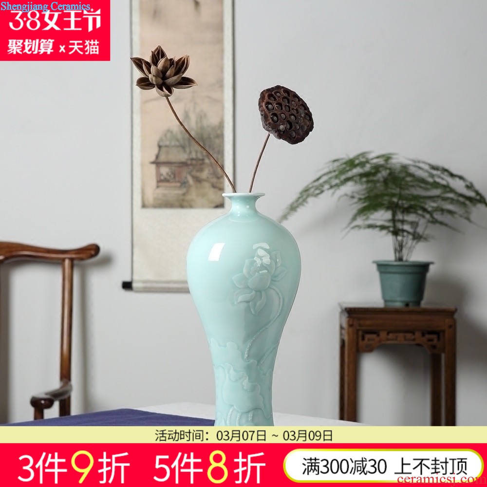 Jingdezhen ceramic antique blue-and-white longfeng moonlight vase Chinese style household decoration to the hotel the sitting room porch TV ark