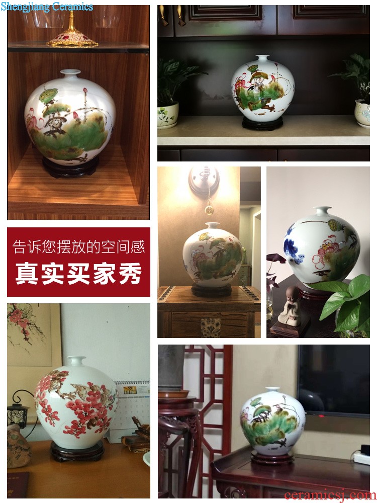 Jingdezhen ceramics furnishing articles Hand-painted vases, flower arranging living room TV ark of Chinese style household handicraft ornament