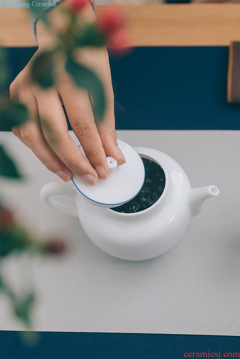 Made in jingdezhen blue and white porcelain hand-painted teapot household little teapot kung fu tea teapot single pot by hand