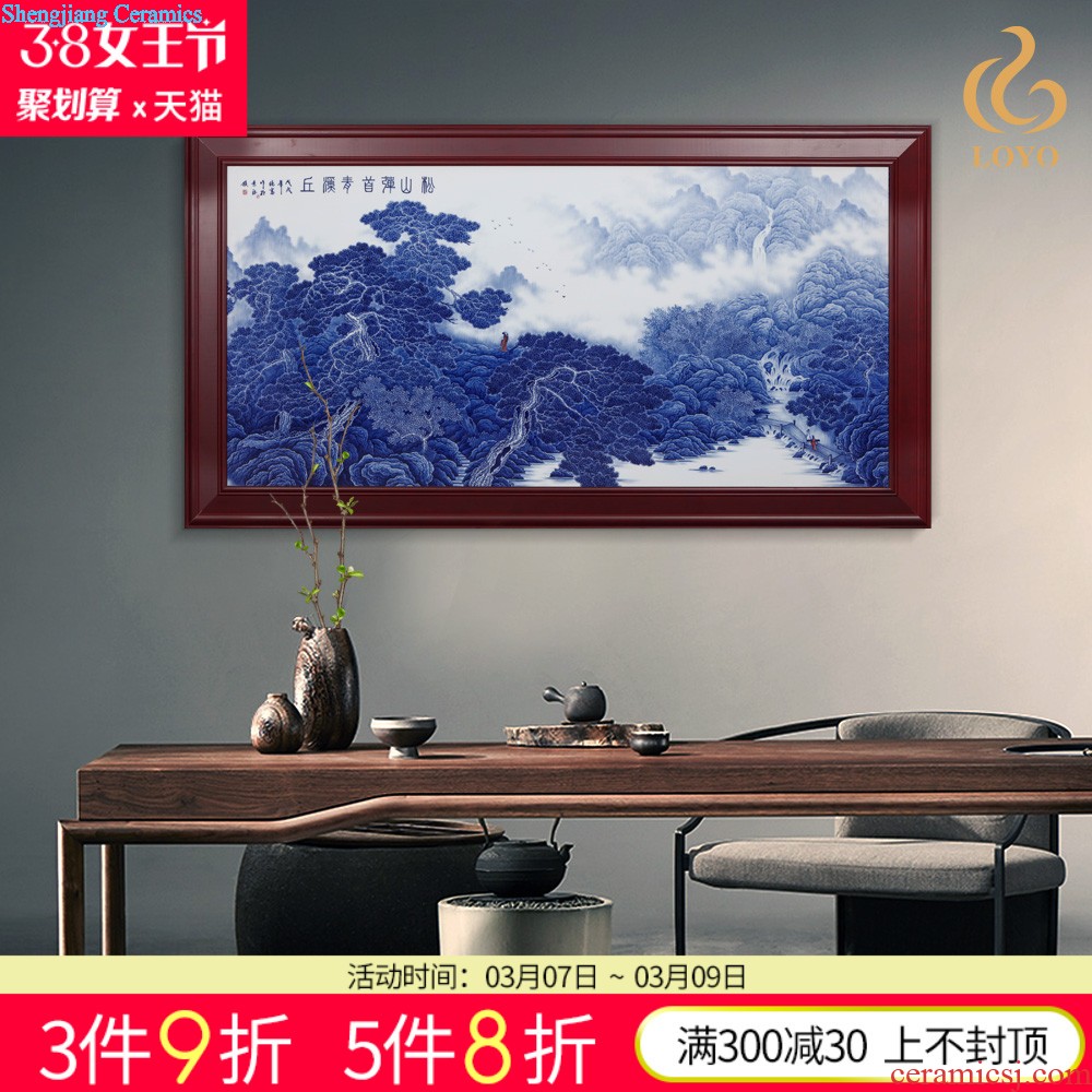 Jingdezhen ceramic plate painting masters hand-painted porcelain dou dragon playing pearl decoration mural sitting room hangs a picture the study