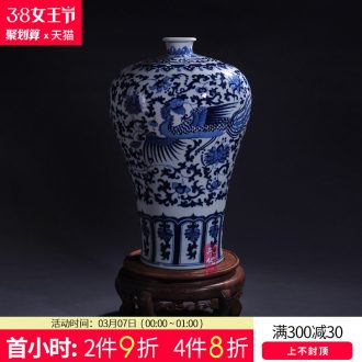 Jingdezhen ceramics vase Wang Yunxi hand-painted success of blue and white porcelain Contemporary sitting room handicraft furnishing articles