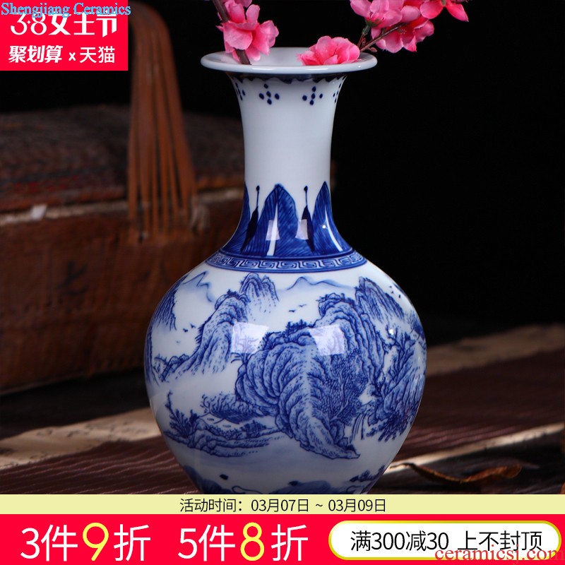 Jingdezhen ceramics glaze of bronze sculpture porcelain the mythical wild animal unicorn town house furnishing articles of Chinese style household craft ornaments