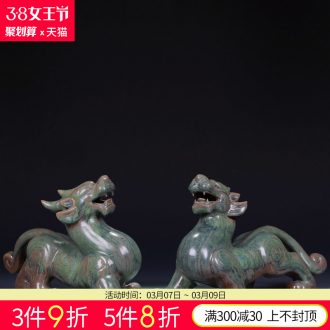 Jingdezhen ceramics glaze of bronze sculpture porcelain the mythical wild animal unicorn town house furnishing articles of Chinese style household craft ornaments