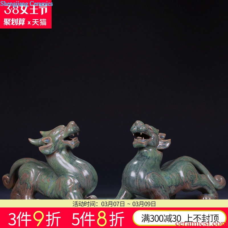 Jingdezhen ceramics glaze of bronze sculpture porcelain the mythical wild animal unicorn town house furnishing articles of Chinese style household craft ornaments