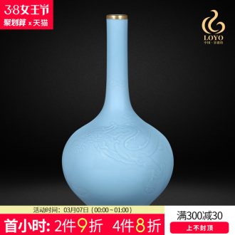 Jingdezhen ceramics imitation qing qianlong pastel green space around branch grain mei bottle vase home sitting room adornment is placed