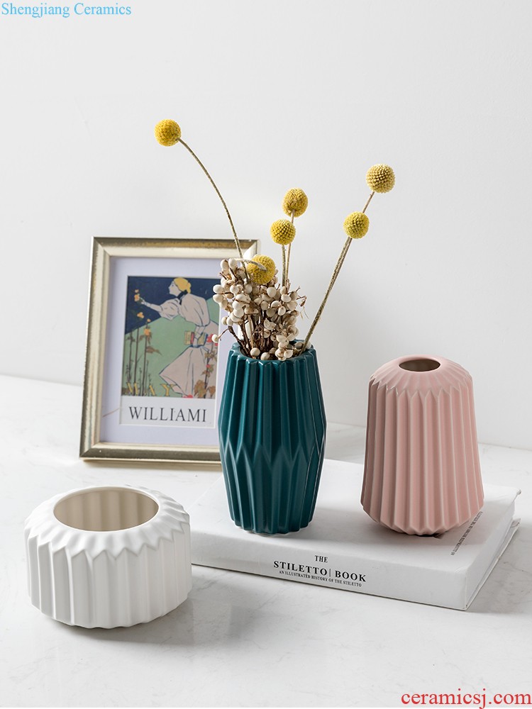 Vase furnishing articles flower arrangement sitting room small and pure and fresh Nordic home decoration ceramic vases, flower arranging dried flower table furnishing articles