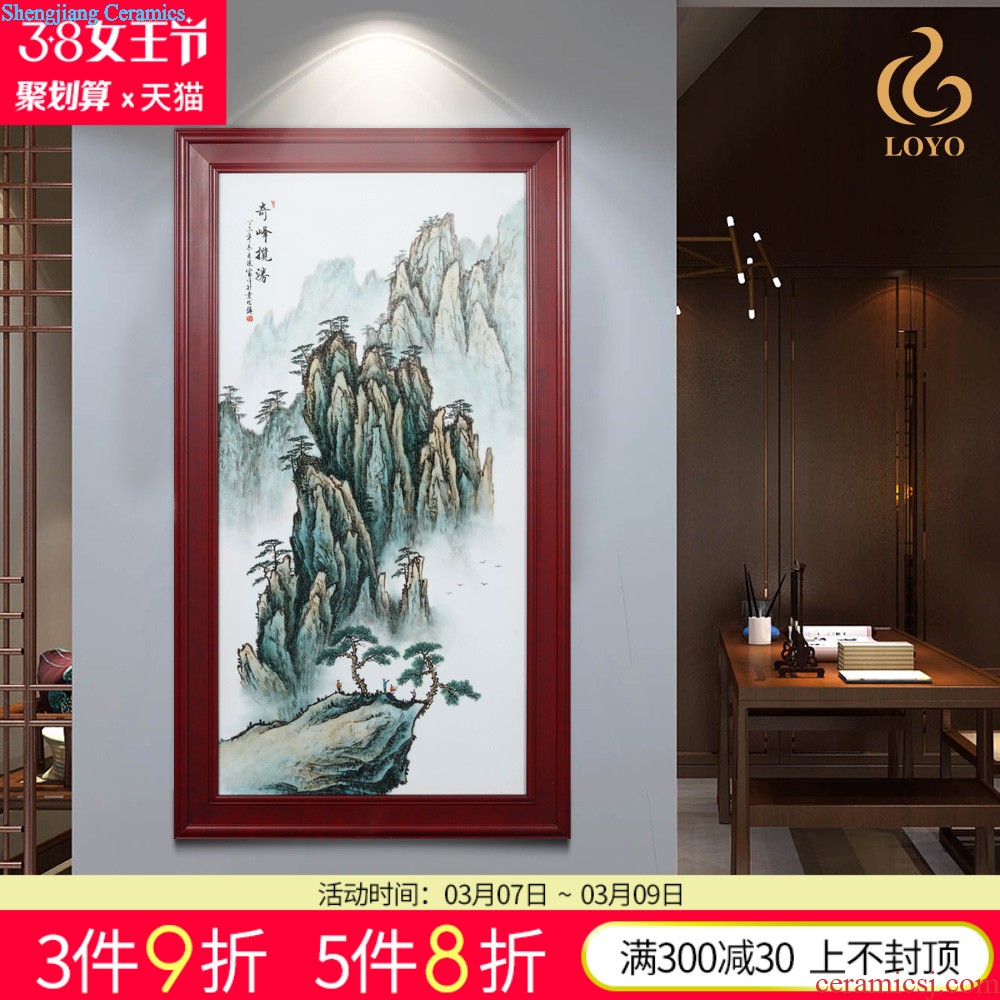 Jingdezhen ceramics porcelain plate painting landscape decoration of Chinese style household living room sofa setting wall hang a picture