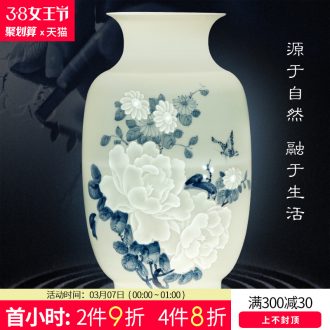 Jingdezhen ceramics hand-painted vases, large in successive years New Chinese style living room flower arranging furnishing articles household act the role ofing is tasted