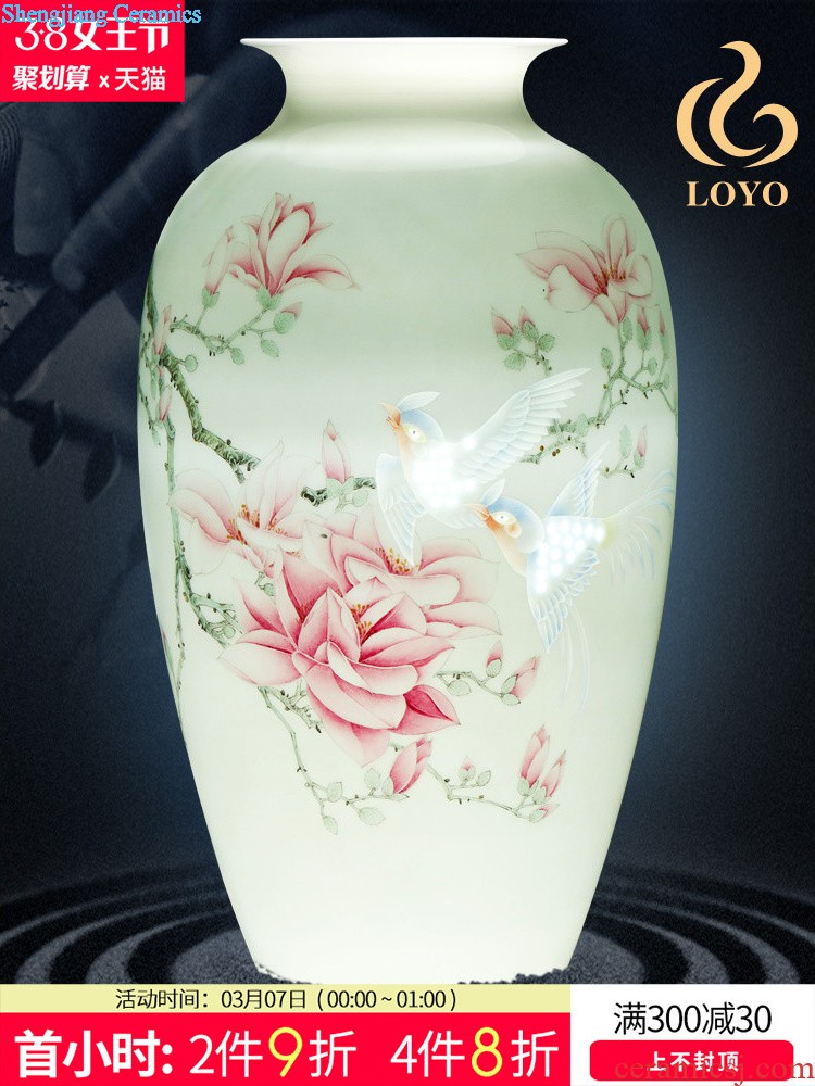 Jingdezhen ceramic flower arranging flowers is hand-painted charge of blue and white porcelain rhyme furnishing articles fashion simple family sitting room adornment