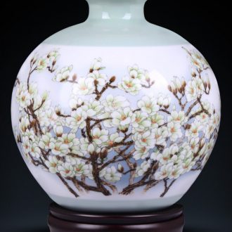 Jingdezhen ceramics furnishing articles Famous bottles hand painted yellow lotus flower implement new Chinese handicraft decoration in the living room