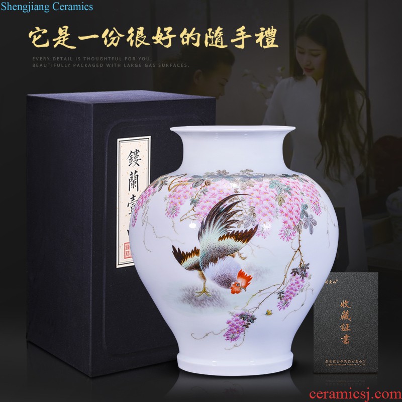 Jingdezhen ceramic antique yongzheng alum red paint Chinese modern floret bottle of decorative home furnishing articles collection, Kowloon