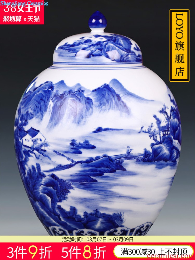 Jingdezhen ceramics Archaize tangle of lotus gourd bottle of blue and white porcelain Modern decoration home sitting room place with a gift