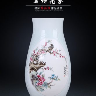 Jingdezhen ceramics furnishing articles Qiu Songxia hand-painted fragrant lotus vase Chinese style household living room TV cabinet decoration