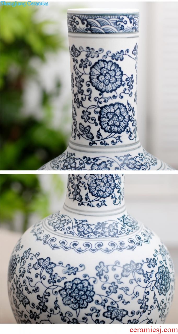 Jingdezhen ceramic vase landing 482 hand-painted ears blue youligong Chinese style living room porch decorate furnishing articles