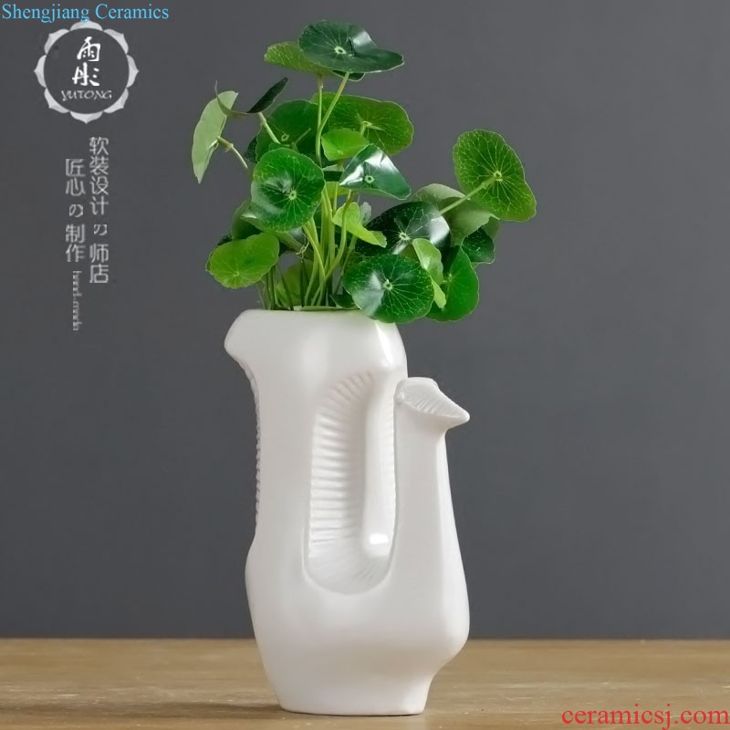 Creative insert contracted sitting room fashion flower art ceramics vases, table, TV ark home decoration dry flower is placed