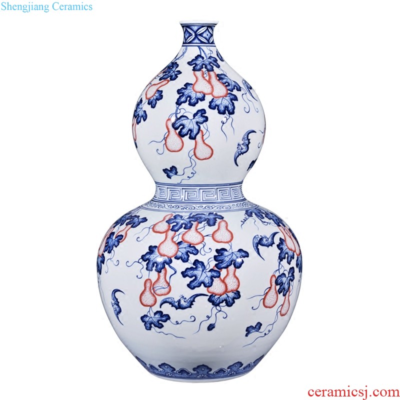 Jingdezhen ceramic imitation qing qianlong red powder enamel with double-sided dress sitting room adornment is placed on the vase