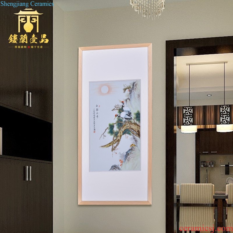 Hand draw freehand brushwork in traditional Chinese jingdezhen ceramics tawny four screen porcelain plate painting decorative painter in the sitting room is placed