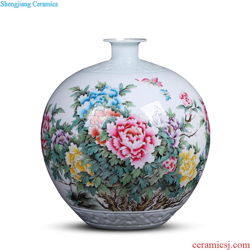 Jingdezhen porcelain vase Archaize tangle of lotus flat belly of blue and white porcelain bottle Decorative arts and crafts home furnishing articles in the living room