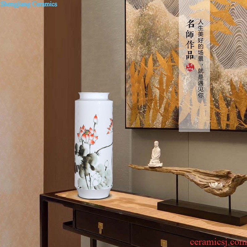 Jingdezhen ceramics hand-painted blooming flowers vase furnishing articles New Chinese style household living room TV cabinet decoration