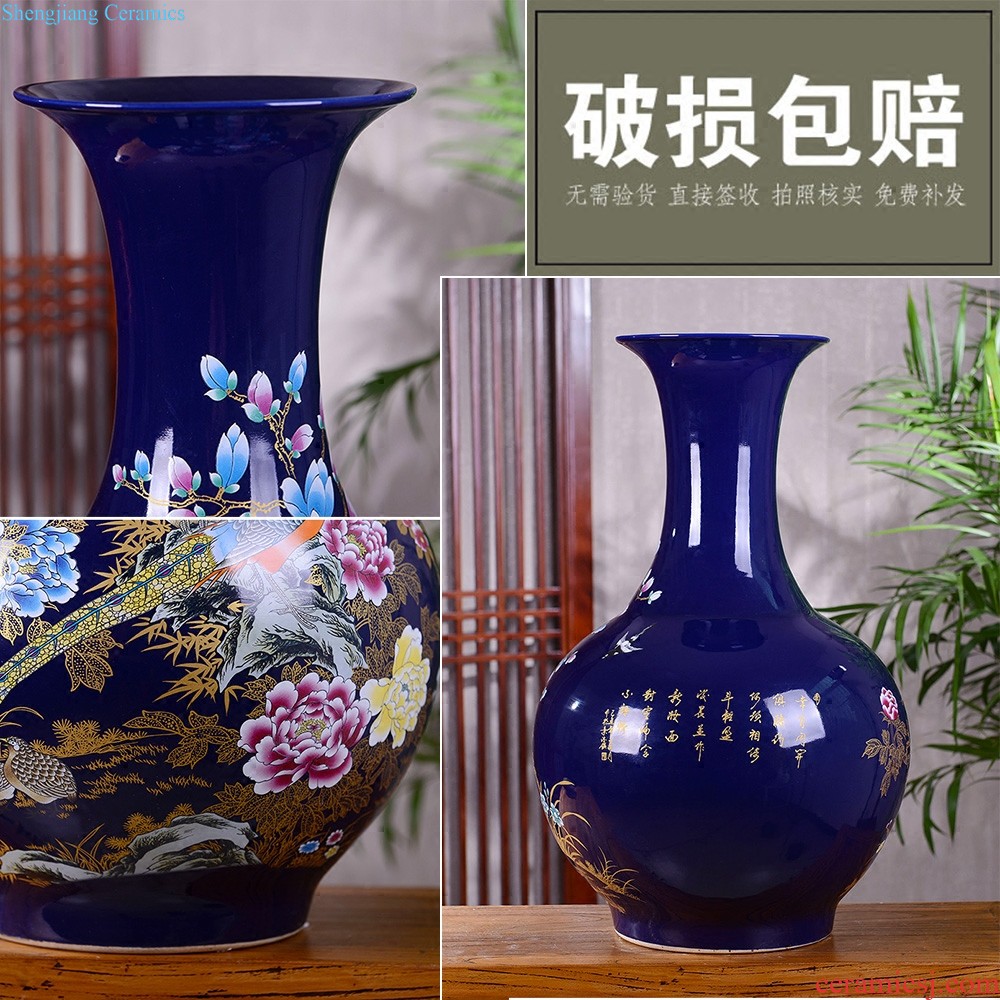 Jingdezhen ceramic vase furnishing articles beaming famille rose gold flower arranging wax gourd bottle of modern Chinese style household decoration