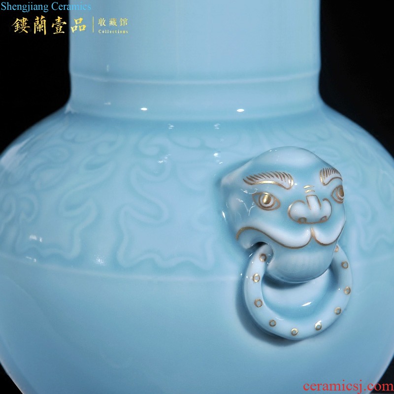 Jingdezhen ceramics blue and white youligong ears statue imitation qing qianlong vase furnishing articles sitting room home decor collection