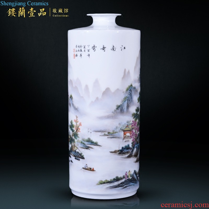 Jingdezhen ceramics imitation qing qianlong pea green paint dragon gall bladder vases, new Chinese style household adornment sitting room