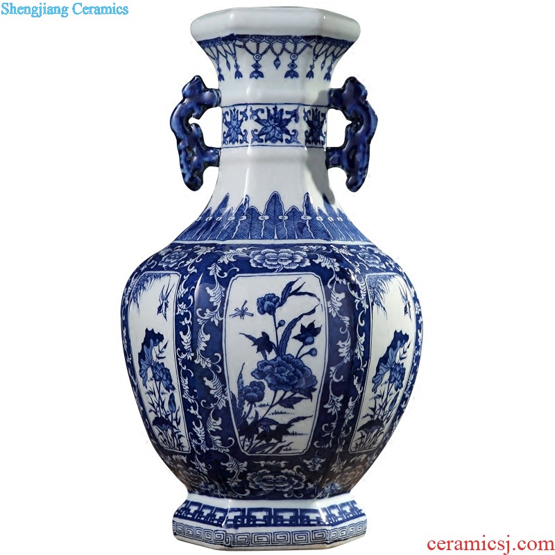 Jingdezhen ceramics vases, flower arranging machine of Chinese style household act the role ofing is tasted the sitting room is decorated handicraft furnishing articles package mail