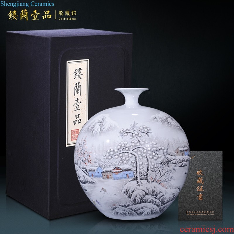 Jingdezhen ceramic antique qing qianlong bucket lotus pattern plum colored bottles of Chinese flower arranging decorative household items furnishing articles