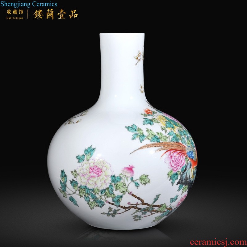 Jingdezhen imperial kiln chinaware archaize qianlong pastel black colour pattern binaural pot sitting room adornment is placed