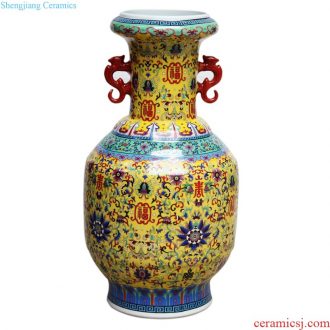 Jingdezhen ceramics imitation qianlong year pastel square antique vase Chinese rich ancient frame sitting room adornment is placed