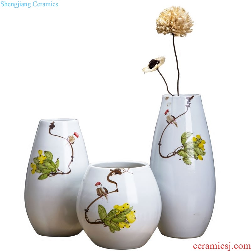 Jingdezhen ceramics vase furnishing articles sitting room creative new rich ancient frame dried flowers flower arrangement of Chinese style household ornaments