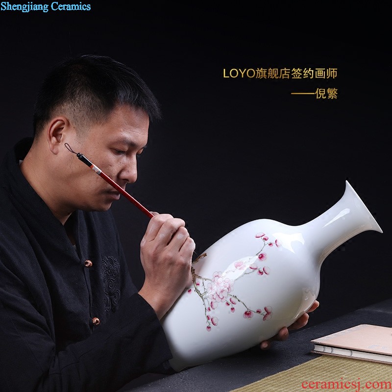 Jingdezhen ceramics Famous hand-painted mountain people vases, flower arrangement, new Chinese style sitting room adornment is placed